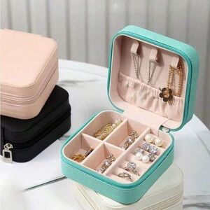 Portable Leather Jewelry Box - New with tag